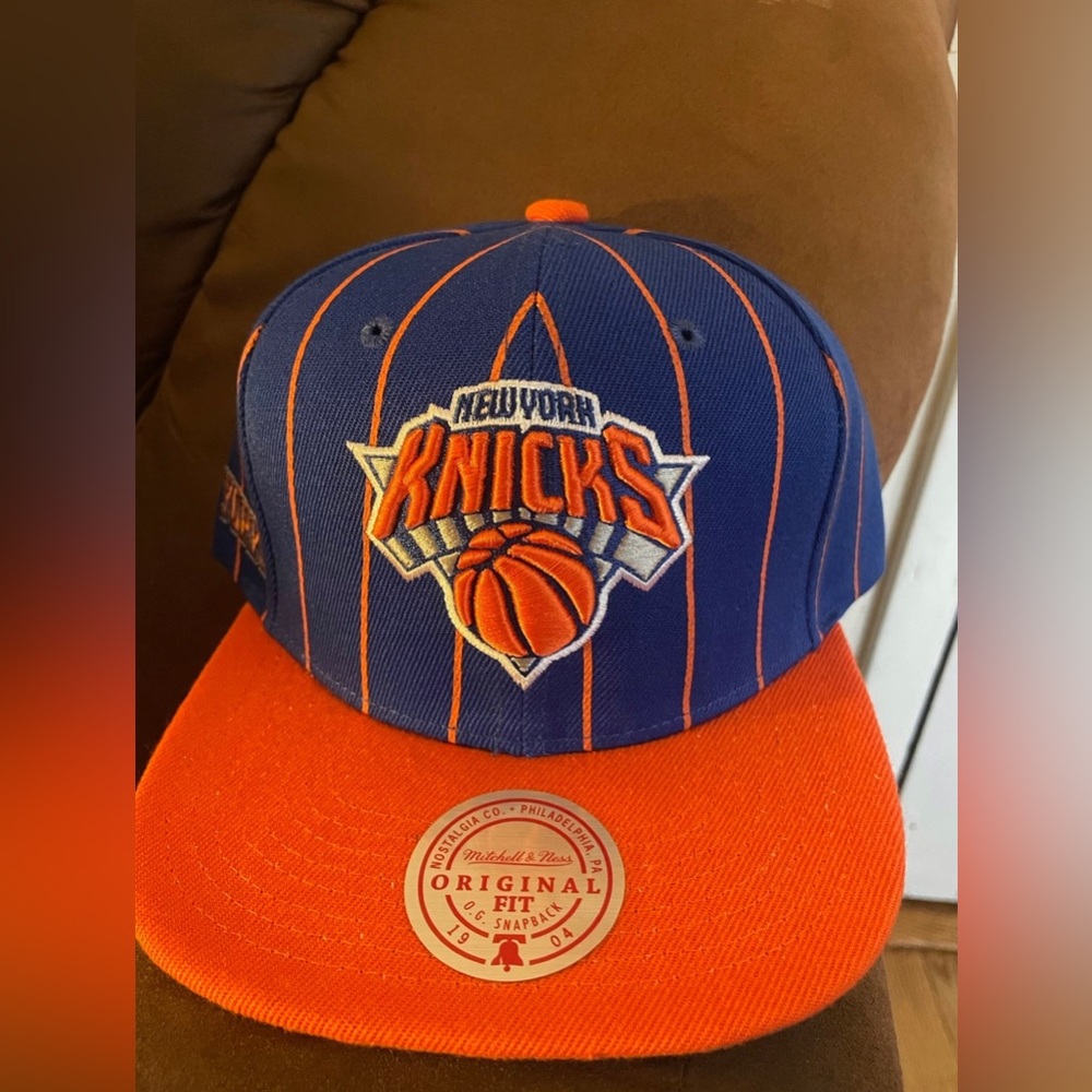 New York Knicks Mitchell & Ness NBA SnapBack hat
